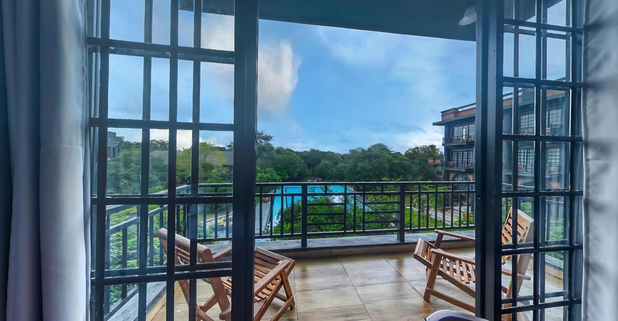 Covanro Sigiriya - Brand New Luxury Hotel Exterior photo