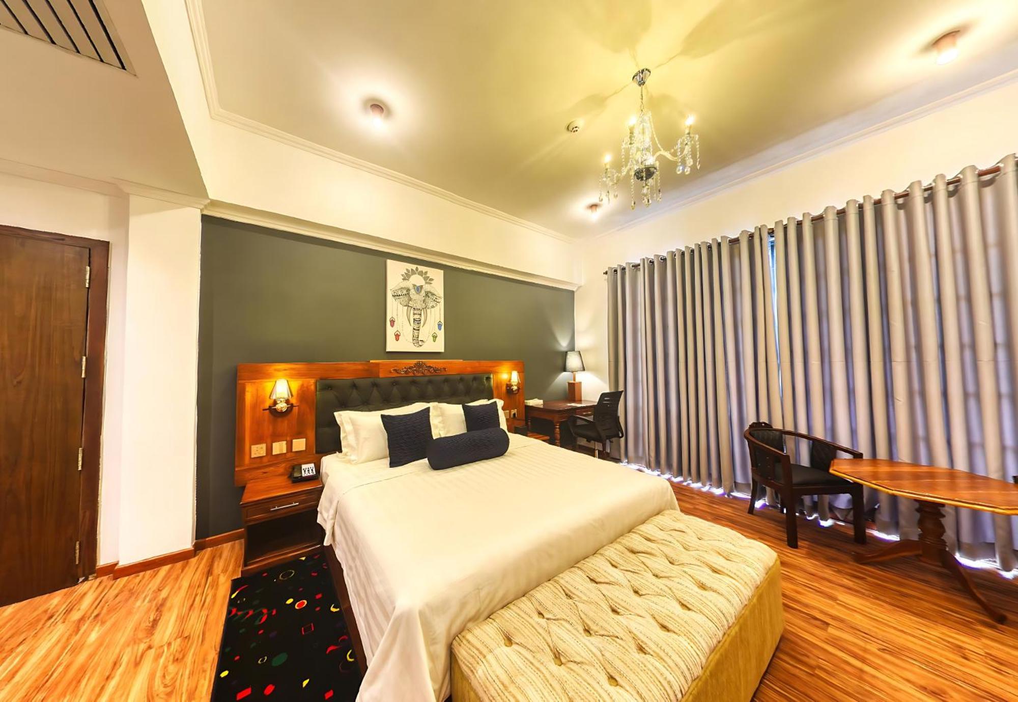 Covanro Sigiriya - Brand New Luxury Hotel Exterior photo